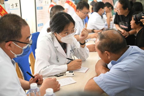 河北新河 义诊下基层送健康 教育咨询服务暖民心